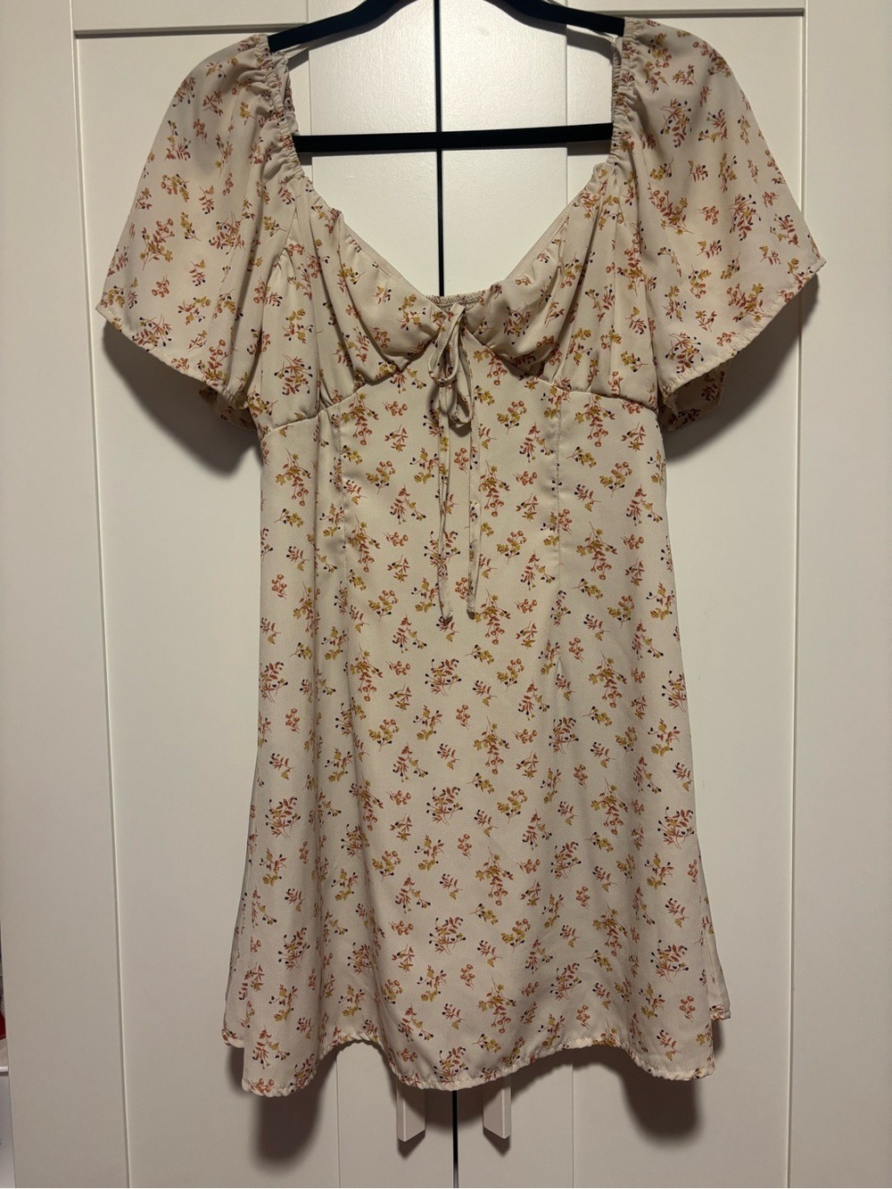 Cream Floral Tie-Front Mini Dress sweetheart neckline flutter sleeves